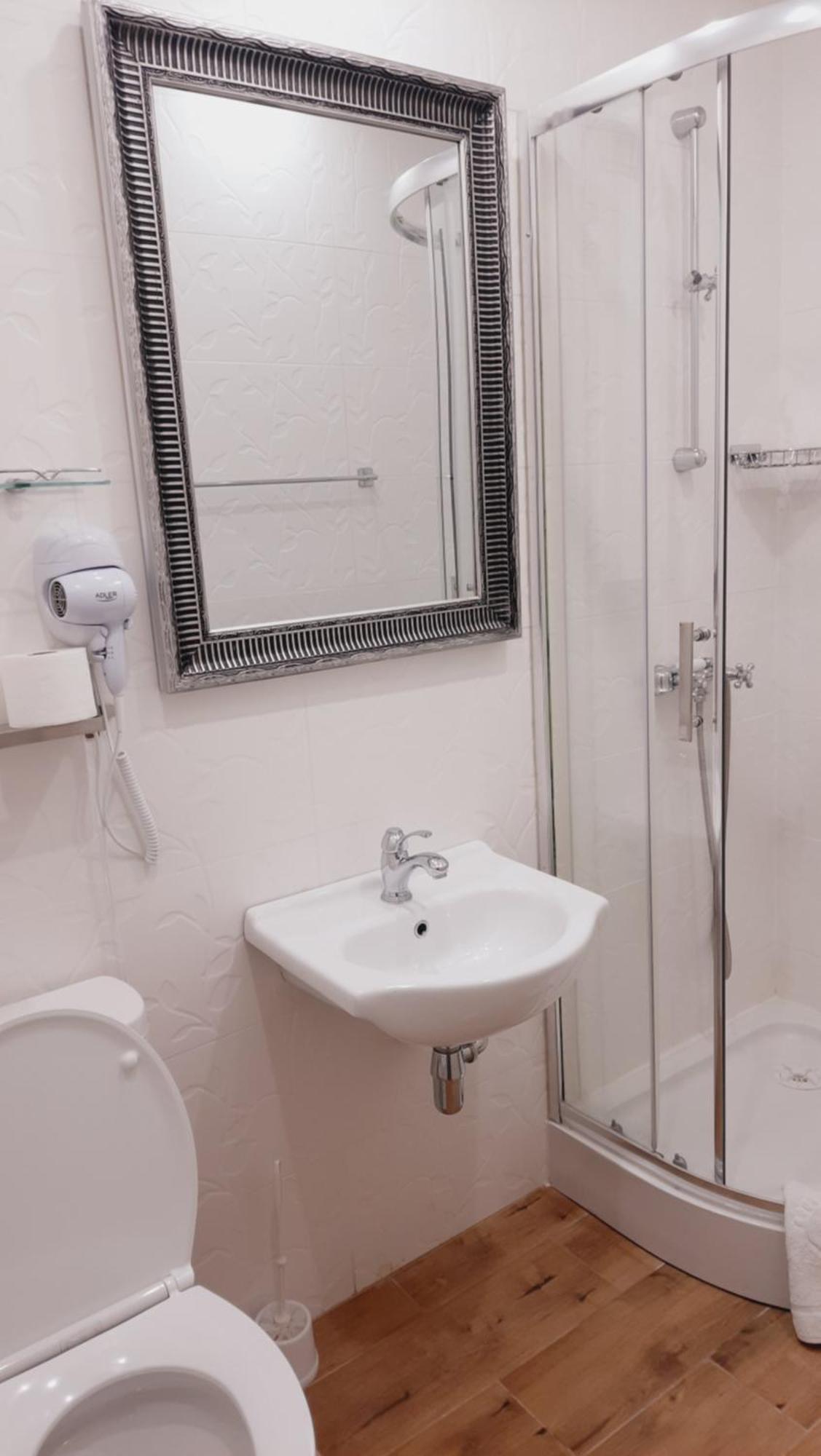 Hotel Rezydencja Rosa Przemyśl Εξωτερικό φωτογραφία