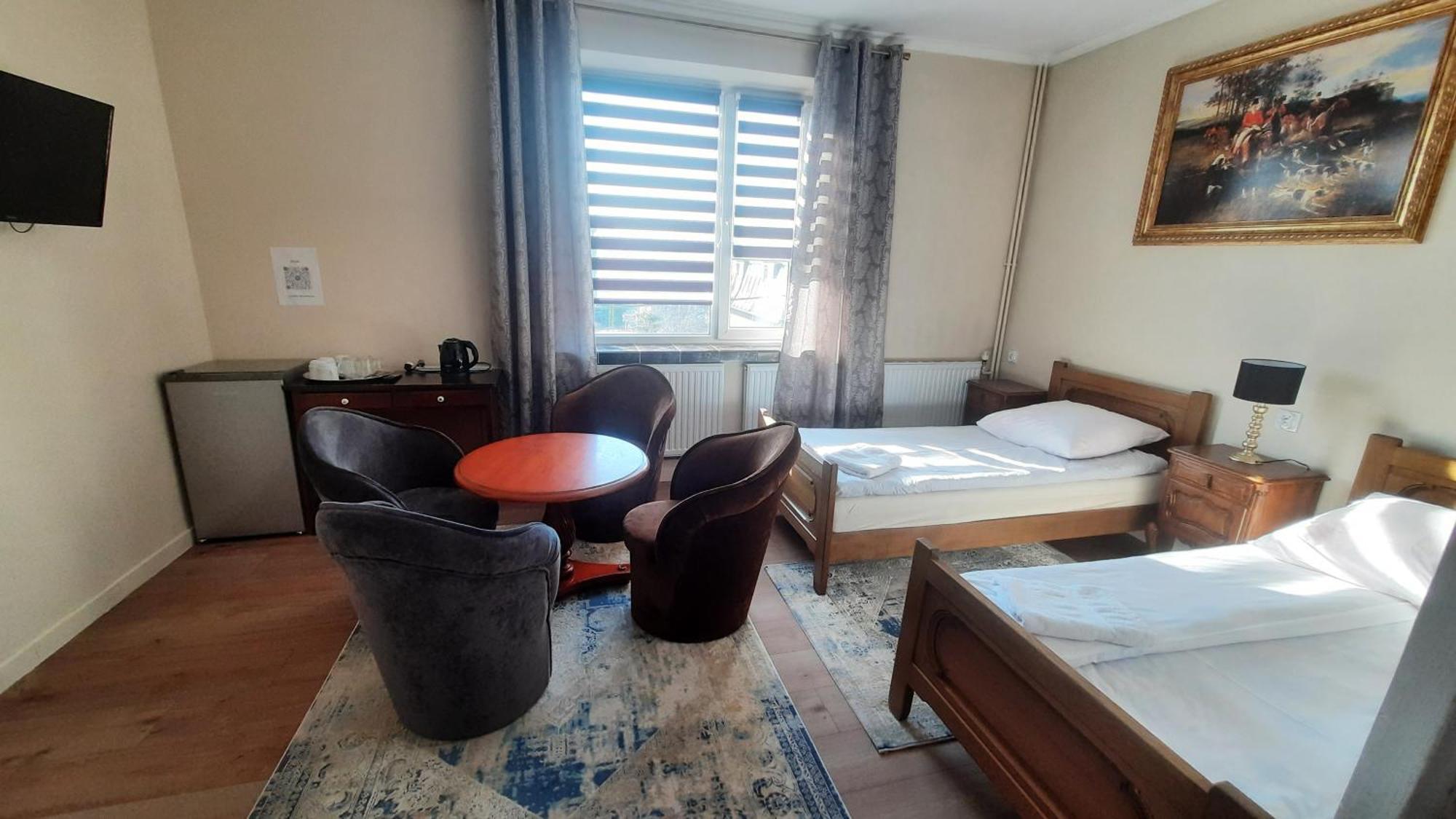 Hotel Rezydencja Rosa Przemyśl Εξωτερικό φωτογραφία